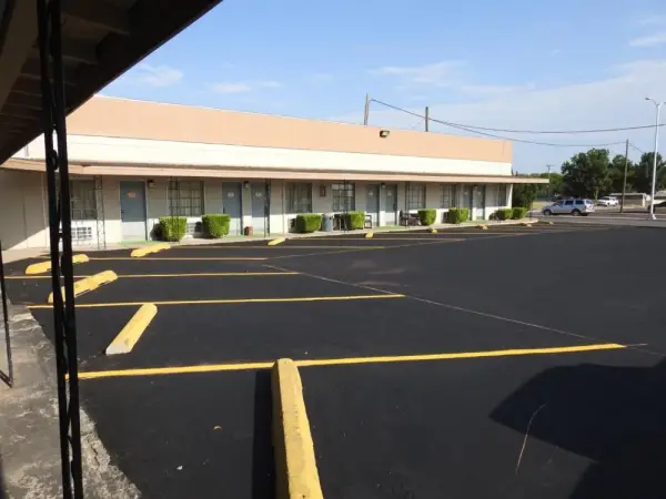 Mayo Inn 6
